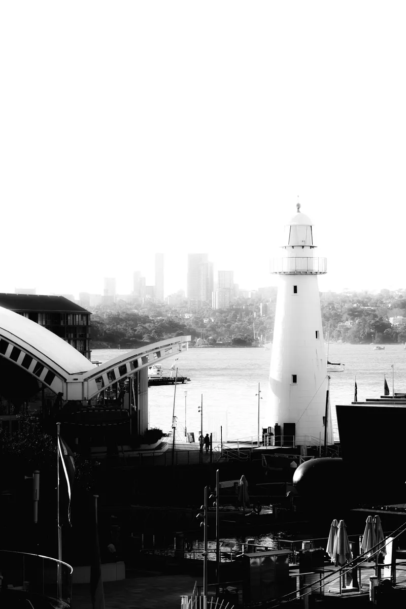 Sydney bw — street photography by Blake Zajac